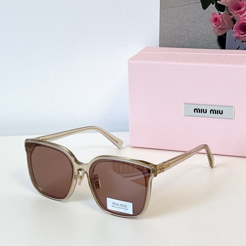 MIU MIU